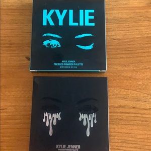 Kylie Cosmetics Makeup - KYLIE COSMETICS
The Blue Honey Palette Kys… Kylie Cosmetics Makeup - KYLIE COSMETICS
The Blue Honey Palette Kys…